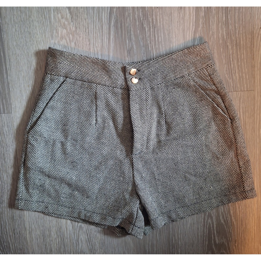 SHEIN Herringbone High Waisted Dress Shorts Black White Size 6 Medium